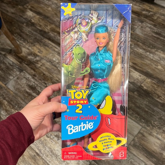 Toy Story 2 Barbie in box - Picture 1 of 9